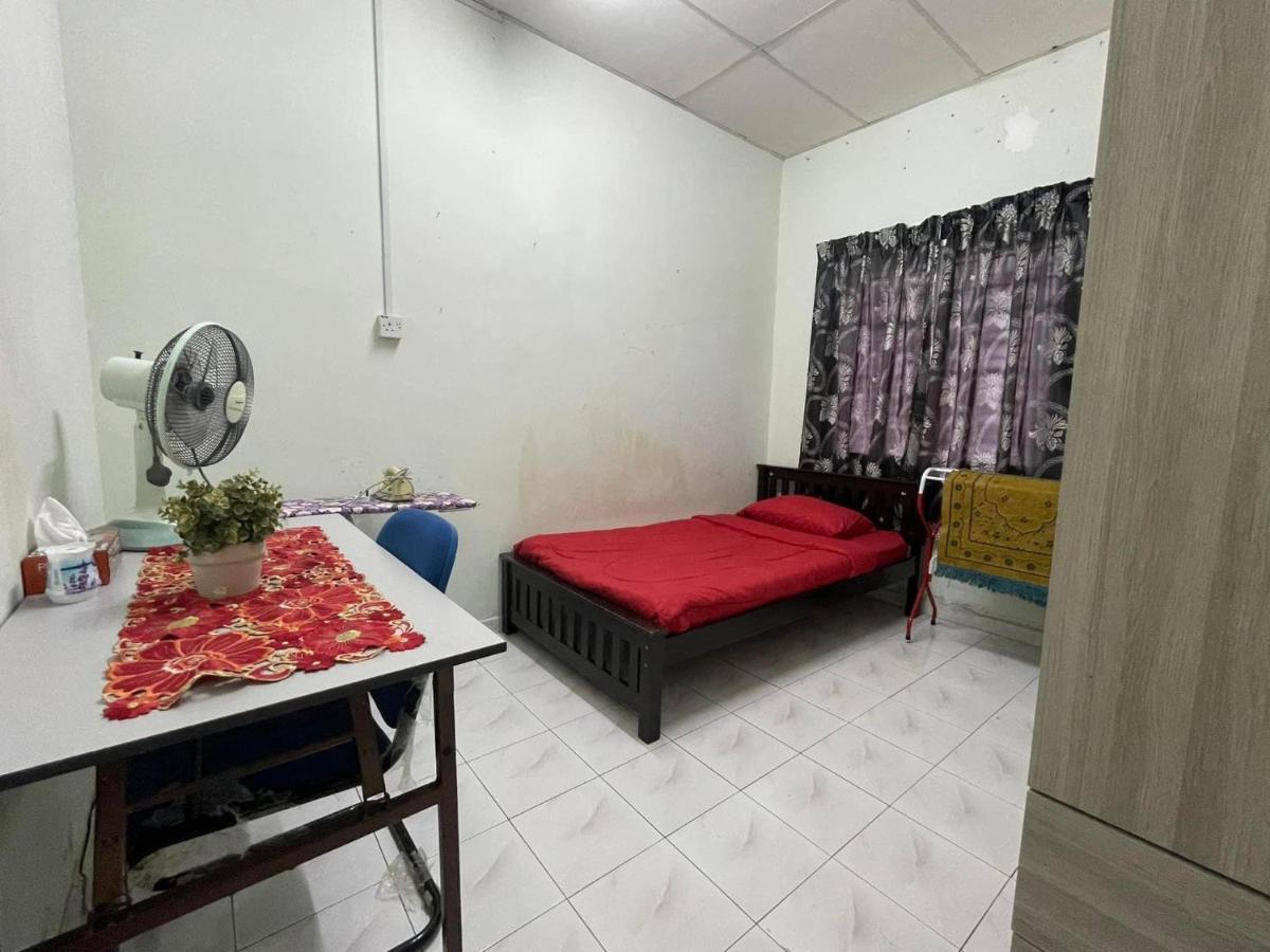 Homestaymuslim Di Teluk Intan Eksteriør bilde